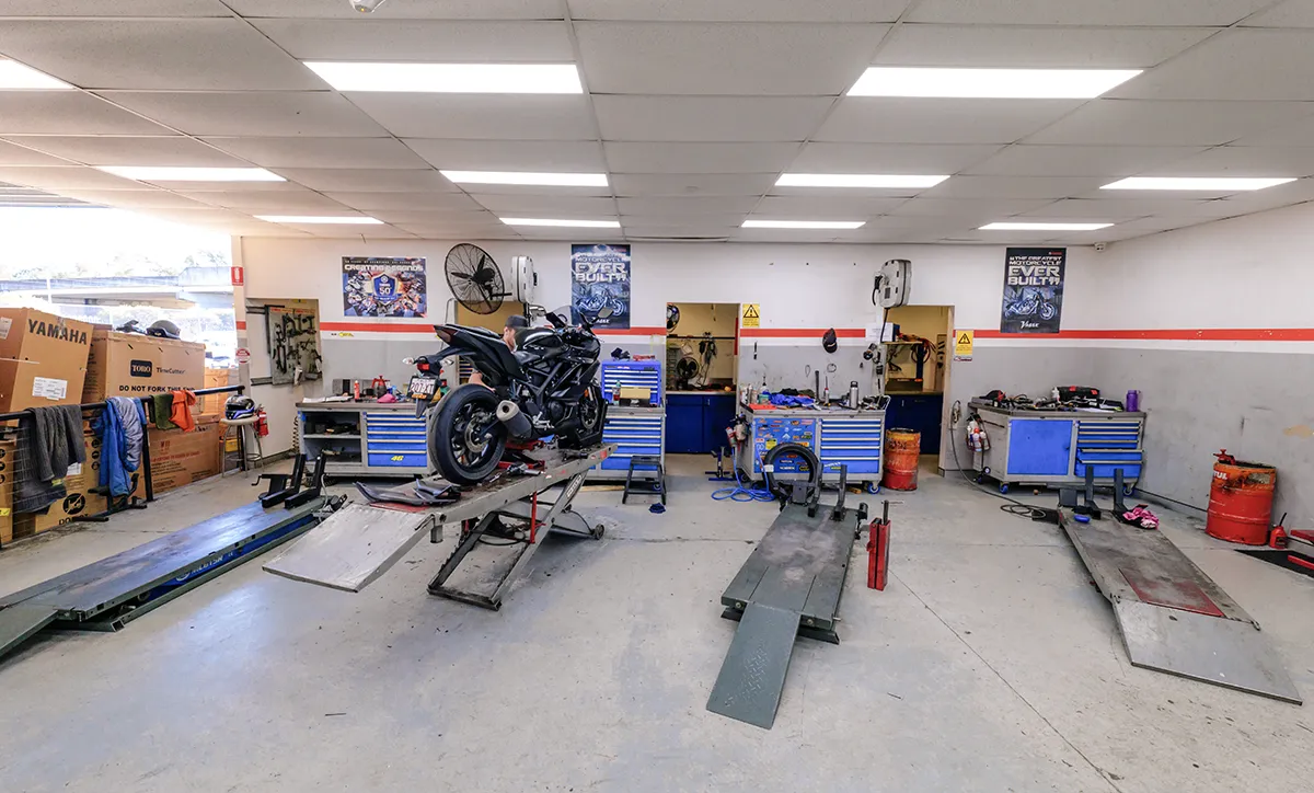 teammoto enoggera service workshop