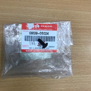 RG250F 1986-87/RF900 1994-98 OEM FAIRING SCREW 0913905024