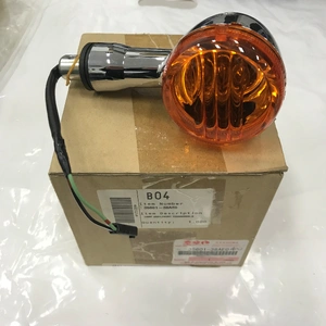 VZR1800 2006-18 OEM FRONT RIGHT WINKER / INDICATOR 3560138AE0