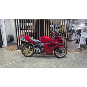 2010 Honda 800CC VFR800F (VFR800Fi) SPORTS