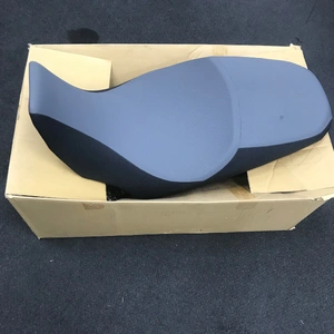 DL1000A 2014-16 OEM  [ NEW MARKED ] LOW SEAT  4510031J50AR8