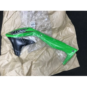 KX450F 2017-18 OEM LEFT LIME.GREEN RADIATOR SHROUD WITH DECALS 49132529025M