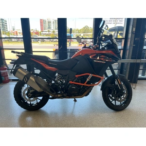 2016 Ktm 1050CC 1050 ADVENTURE DUAL SPORTS