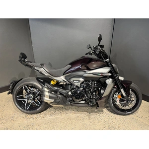 2026 DUCATI 1200CC XDIAVEL V4 CRUISER