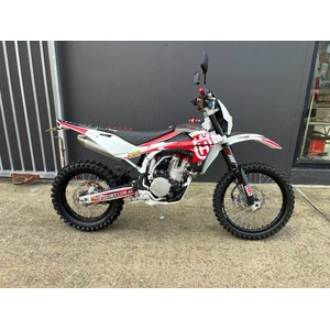 2010 HUSQVARNA 450CC TE449 Enduro