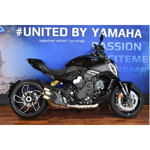 2025 Ducati 1000CC DIAVEL V4