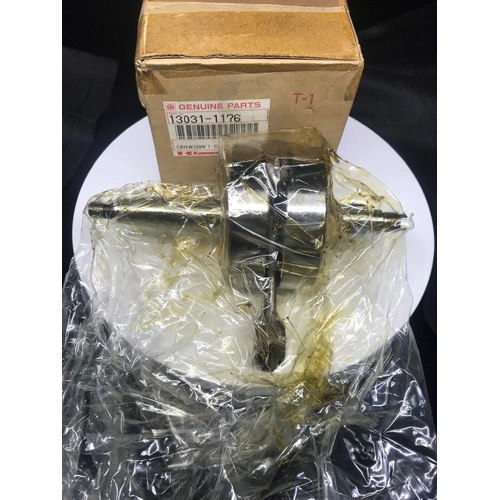 KX80 E3 1985 NOS OEM  CRANKSHAFT 130311176 - SKU:130311176