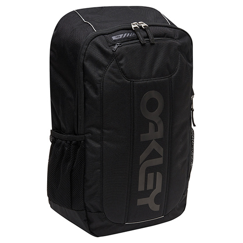 Oakley Enduro 3.0 Backpack - Blackout - 20 Litres