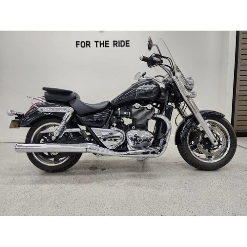 2014 Triumph 1700CC THUNDERBIRD COMMANDER CRUISER