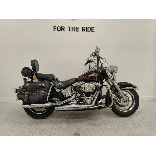 2011 Harley-davidson 1600CC FLSTC HERITAGE SOFTAIL CLASSIC CRUISER