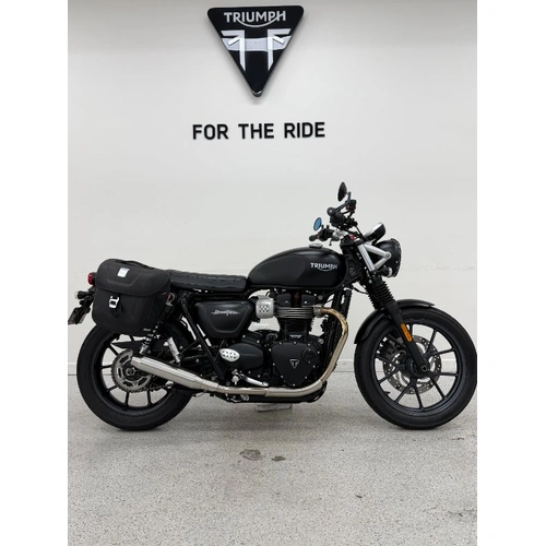 2018 Triumph 900CC STREET TWIN Road