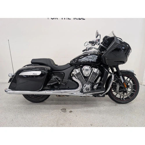 2023 INDIAN 1800CC CHALLENGER ELITE Road