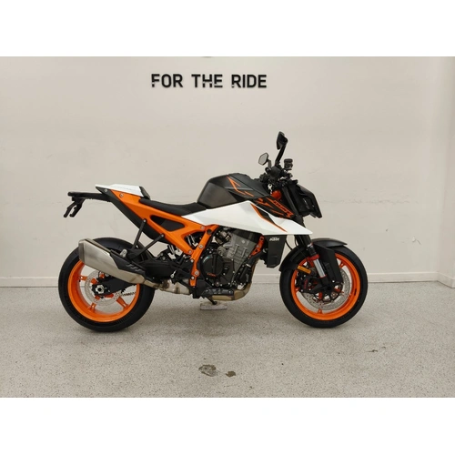 2026 Ktm 990CC 990 DUKE R Road