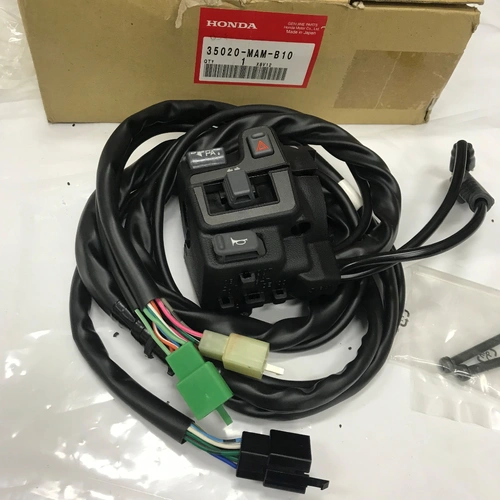 GL1500A 1997-00  OEM WINKER SWITCH SET 35020MAMB10 - SKU:35020MAMB10