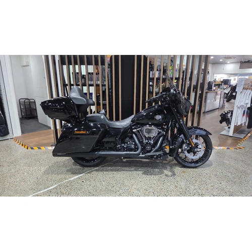 2021 Harley-Davidson 1900CC FLHXS STREET GLIDE SPECIAL CRUISER