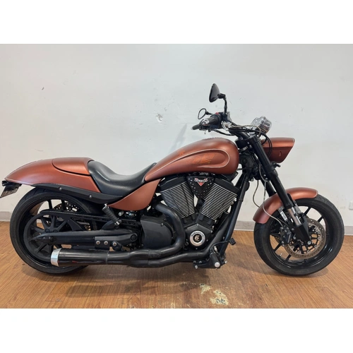 2011 VICTORY 1700CC HAMMER CRUISER