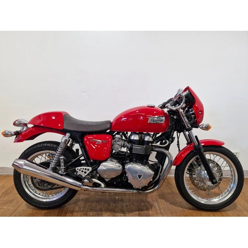 2009 Triumph 865CC THRUXTON 900 Road