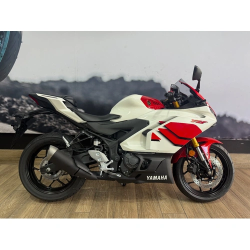 2026 Yamaha 300CC YZF-R3 (YZF-R3AT) SPORTS