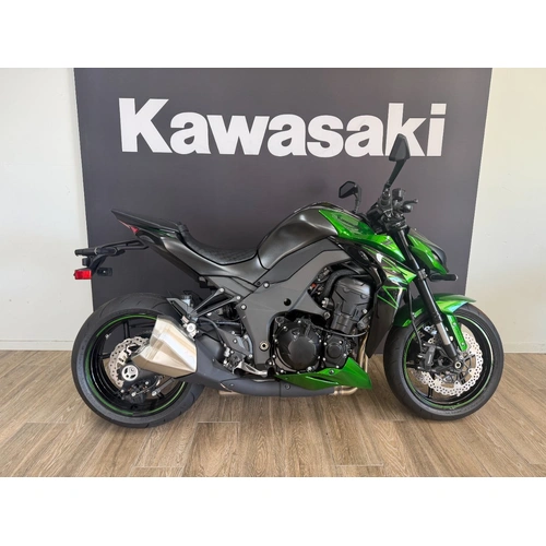 2025 Kawasaki 1000CC ZR1000