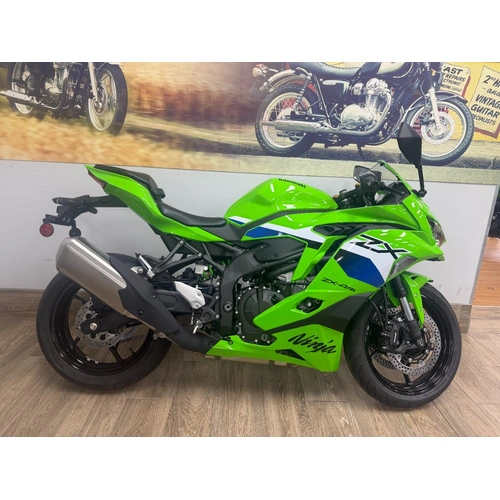 2026 Kawasaki 400CC NINJA 400 ZX-4RR KRT SPORTS