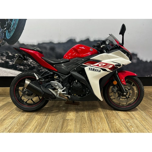 2015 Yamaha 300CC YZF-R3 ABS SPORTS