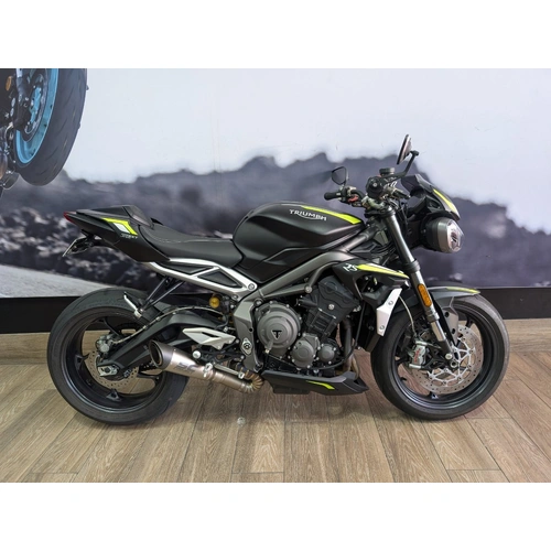 2022 Triumph 765CC STREET TRIPLE RS Road