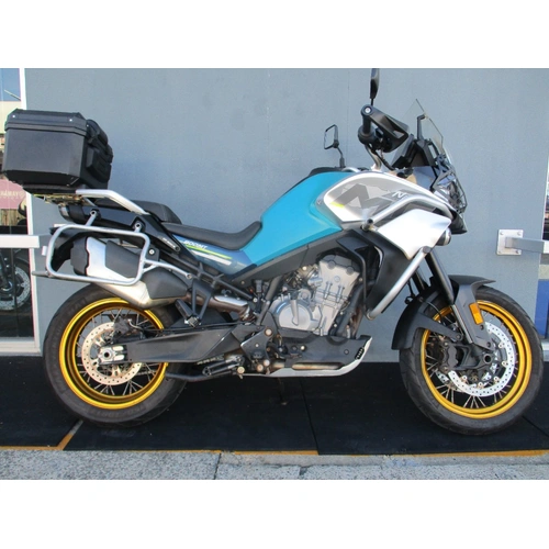 2022 CF MOTO 800CC MT TOURING DUAL SPORTS