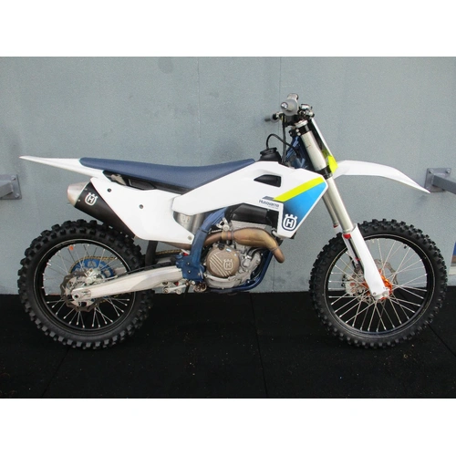 2025 HUSQVARNA 250CC FC250 Motocross