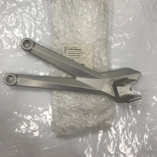 690 ENDURO R / 701 ENDUR0 OEM Rear footpeg bracket left 7690304800001