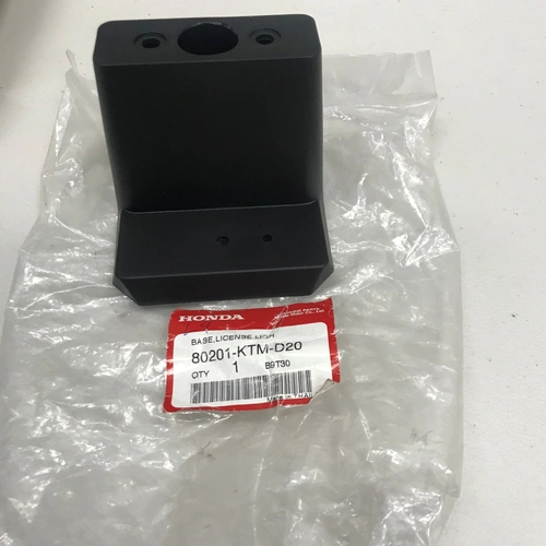 CBR125 2007-10 OEM NUMBER PLATE LIGHT HOLDER  80201KTMD20 - SKU:80201KTMD20