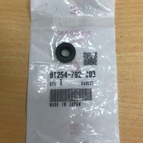 OEM OIL SEAL,8X16X6  91254792003 - SKU:91254792003