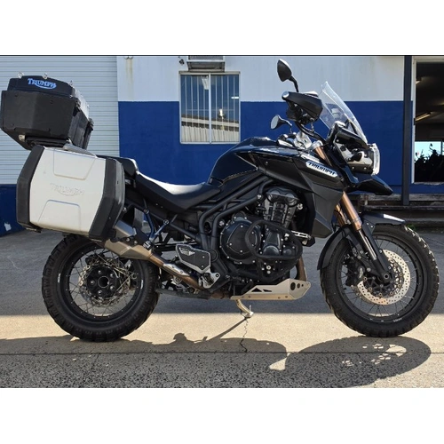 2013 Triumph 1200CC TIGER EXPLORER DUAL SPORTS
