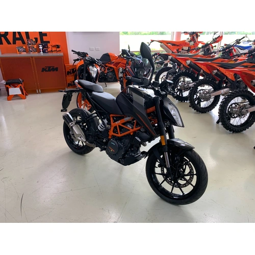 2023 Ktm 390CC 390 DUKE Road