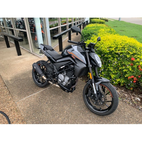 2023 CF MOTO 300CC 300 NK ABS ROAD