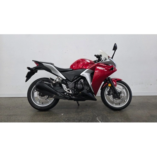 2011 Honda 250CC CBR250R SPORTS