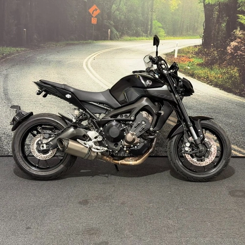 2017 Yamaha 850CC MT-09 SPORTS