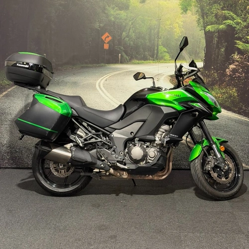 2016 Kawasaki 1000CC VERSYS 1000 (KLZ1000) DUAL SPORTS