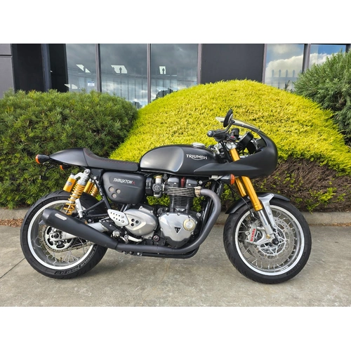 2017 Triumph 1200CC THRUXTON R ROAD