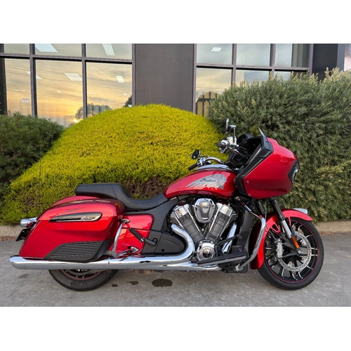 2021 Indian 1800CC CHALLENGER LIMITED ROAD