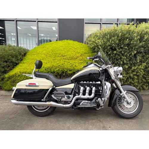 2015 Triumph 2300CC ROCKET III TOURING CRUISER