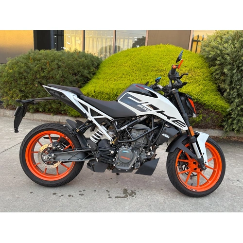 2021 Ktm 200CC 200 DUKE Road