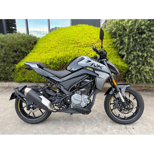 2025 Cf Moto 300CC 300 NK ABS ROAD