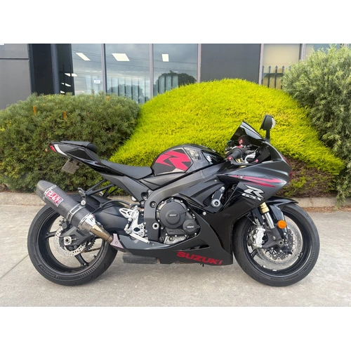 2011 Suzuki 750CC GSX-R750 SPORTS