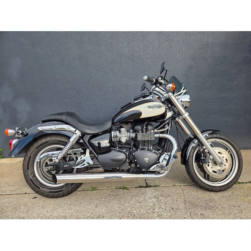 2009 Triumph 865CC SPEEDMASTER CRUISER