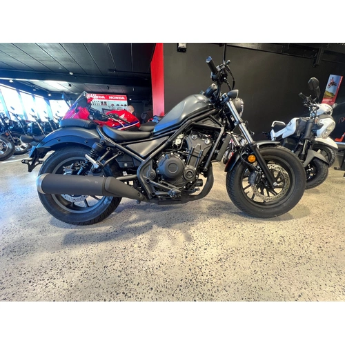 2025 Honda 500CC CMX 500 Road