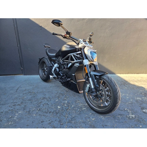 2017 DUCATI 1300CC XDIAVEL CRUISER