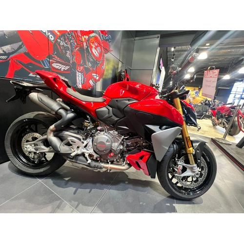 2026 DUCATI 890CC STREETFIGHTER V2 S SPORTS