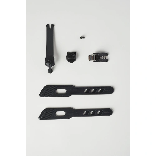 Fox Youth Comp Strap Kit/Buckle/Pass - Black - OS