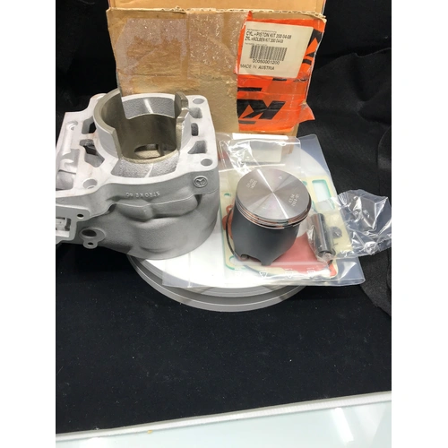 200 EXC 2004-08 CYCLINDER &PISTON KIT & GASKETS  00050001200 - SKU:KTM-00050001200
