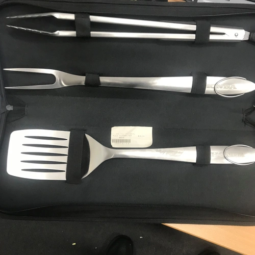 SET  BBQ TOOL 3PC SET   L08BT020B - SKU:L08BT020B
